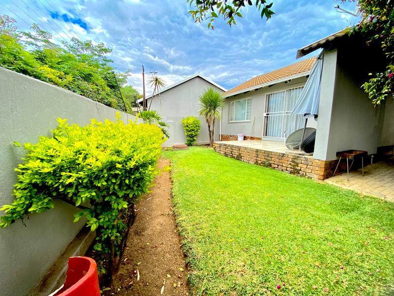 2 Bedroom Property for Sale in Northwold Gauteng