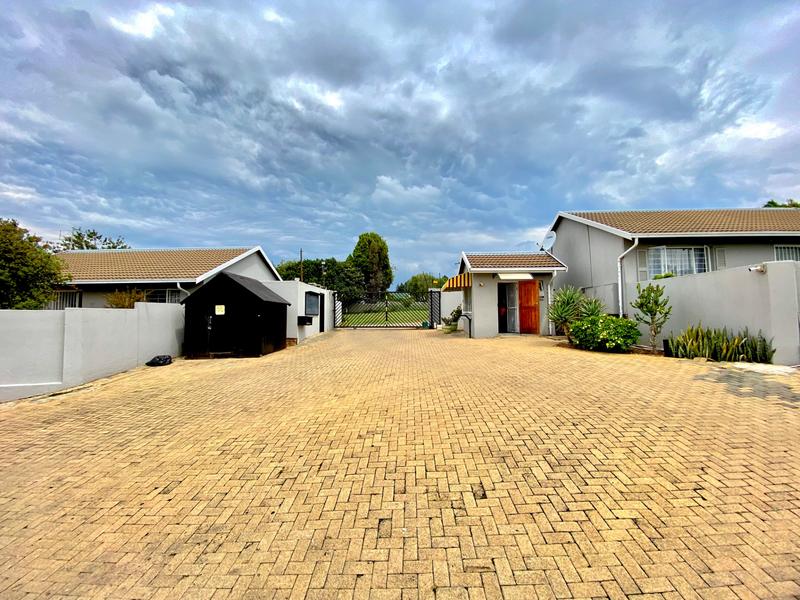 2 Bedroom Property for Sale in Northwold Gauteng