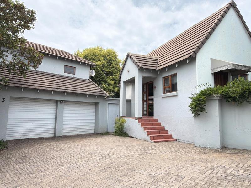 3 Bedroom Property for Sale in Douglasdale Gauteng