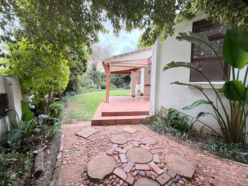 3 Bedroom Property for Sale in Douglasdale Gauteng