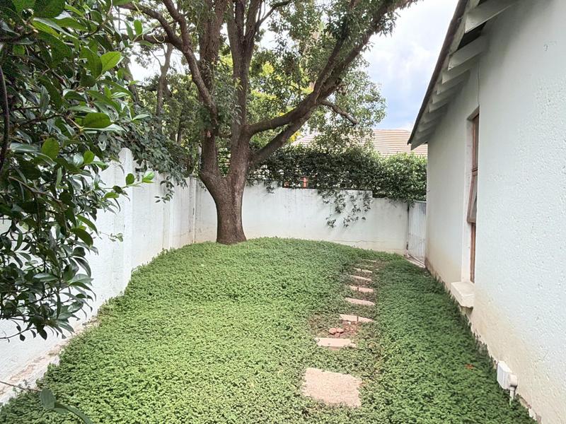 3 Bedroom Property for Sale in Douglasdale Gauteng