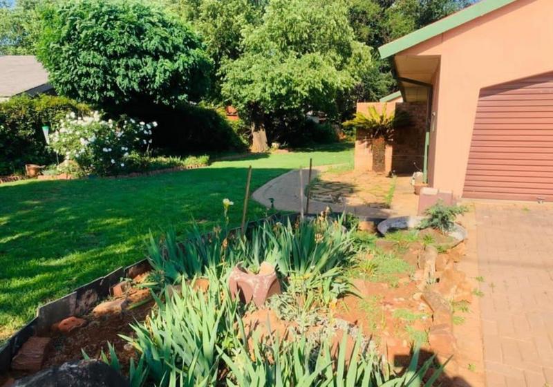 4 Bedroom Property for Sale in Risiville Gauteng