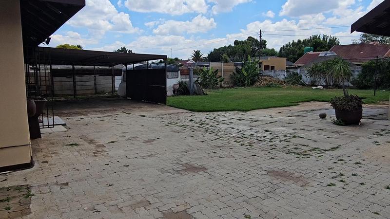 3 Bedroom Property for Sale in Risiville Gauteng