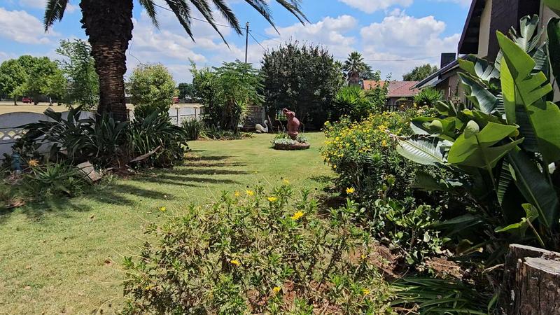 3 Bedroom Property for Sale in Risiville Gauteng