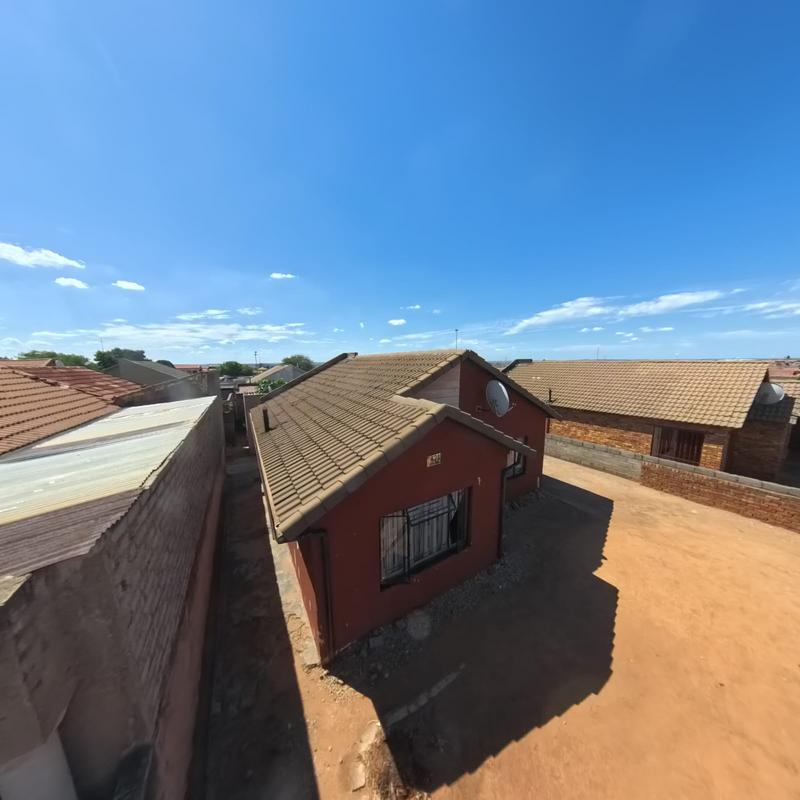 2 Bedroom Property for Sale in Leboeng Gauteng