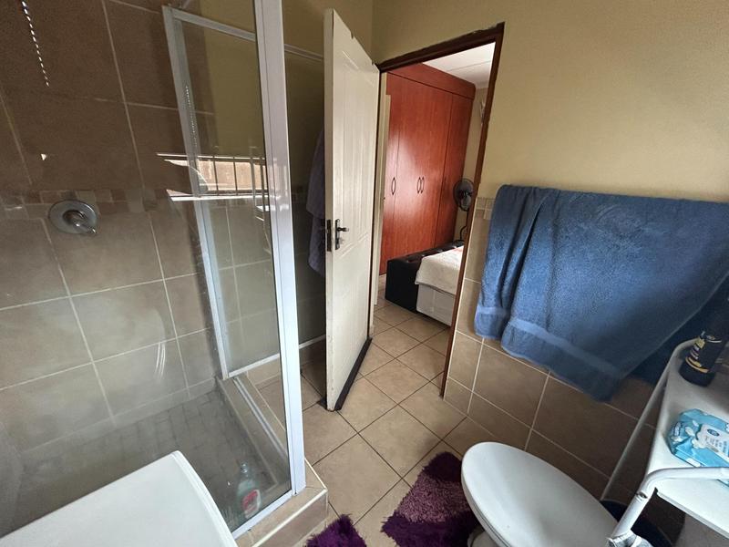 2 Bedroom Property for Sale in The Reeds Gauteng