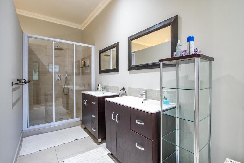 4 Bedroom Property for Sale in Glenferness Gauteng