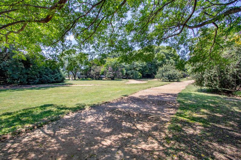 4 Bedroom Property for Sale in Glenferness Gauteng