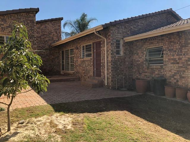 4 Bedroom Property for Sale in Sundowner Gauteng