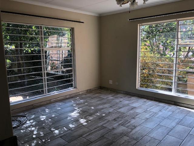 4 Bedroom Property for Sale in Sundowner Gauteng