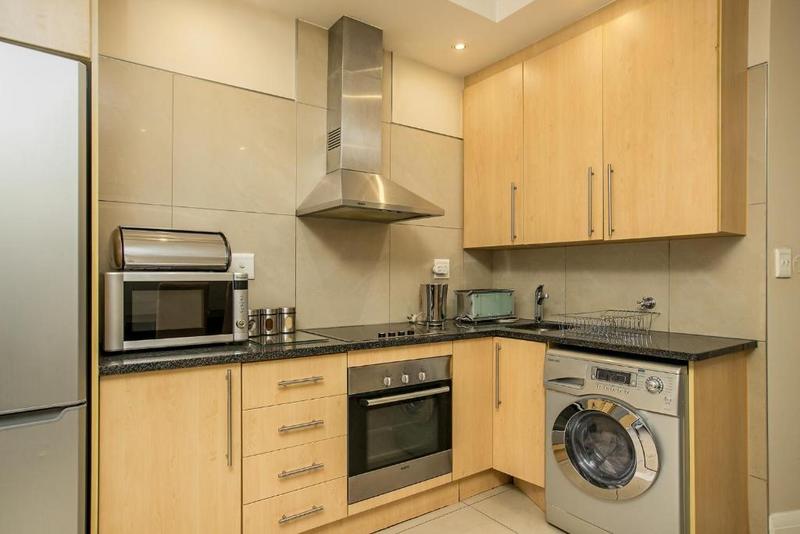 1 Bedroom Property for Sale in Sandton Gauteng