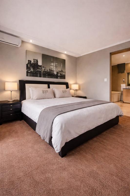 1 Bedroom Property for Sale in Sandton Gauteng
