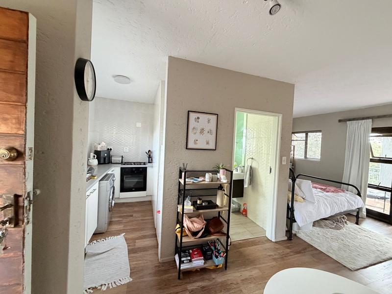 1 Bedroom Property for Sale in Waterkloof Ridge Gauteng