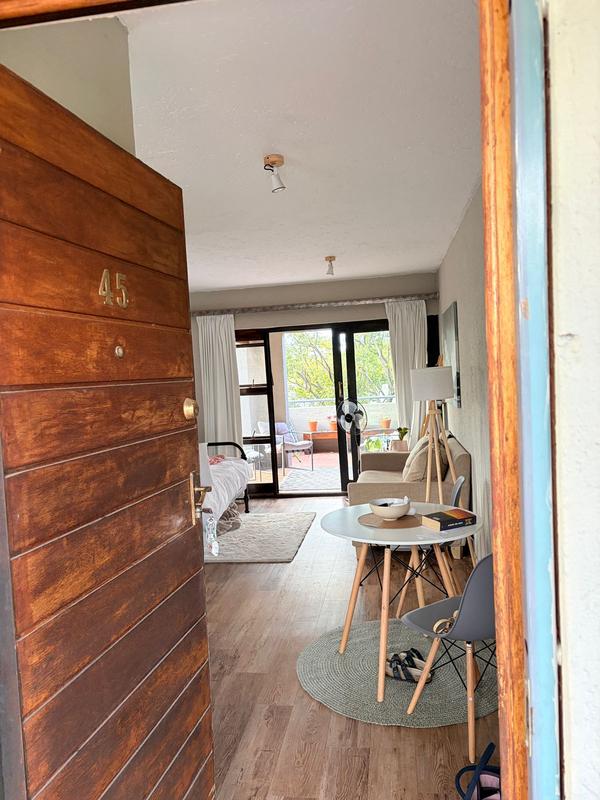 1 Bedroom Property for Sale in Waterkloof Ridge Gauteng