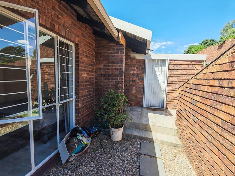 3 Bedroom Property for Sale in Waterkloof Heights Gauteng