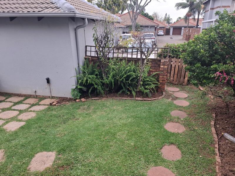 2 Bedroom Property for Sale in Erasmuskloof Gauteng
