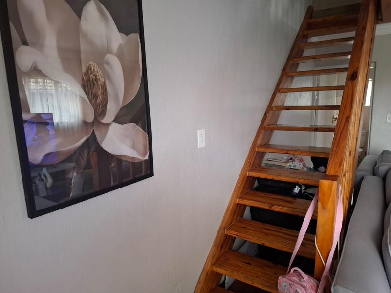 2 Bedroom Property for Sale in Erasmuskloof Gauteng