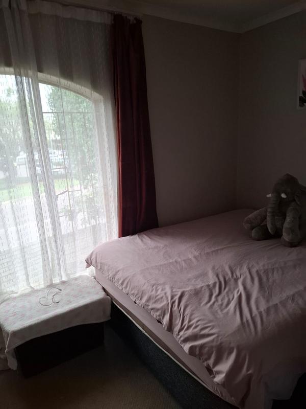 2 Bedroom Property for Sale in Erasmuskloof Gauteng