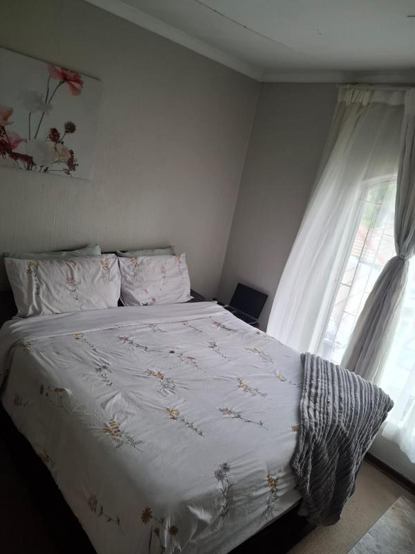 2 Bedroom Property for Sale in Erasmuskloof Gauteng