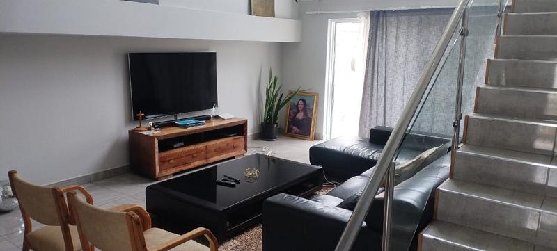 3 Bedroom Property for Sale in Halfway House Gauteng
