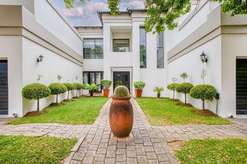 To Let 4 Bedroom Property for Rent in Dainfern Valley Gauteng