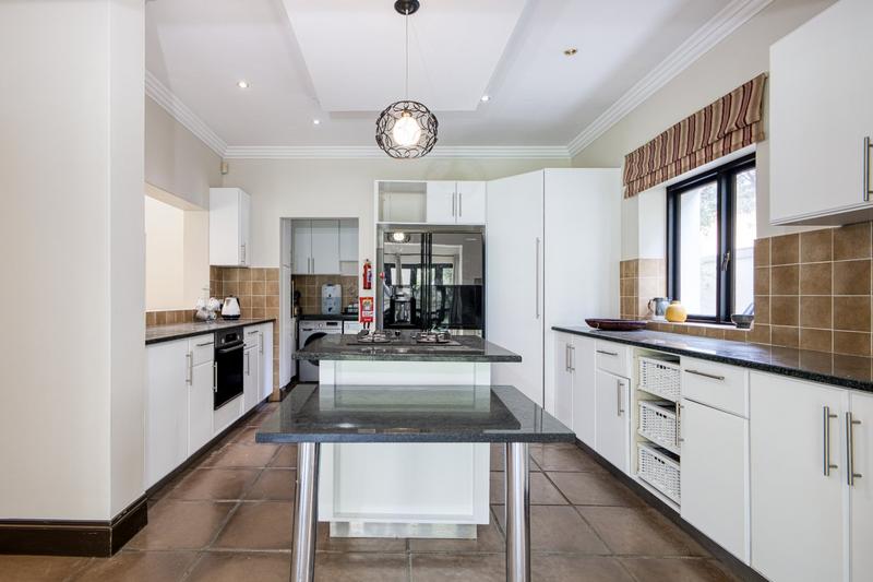 To Let 4 Bedroom Property for Rent in Dainfern Valley Gauteng