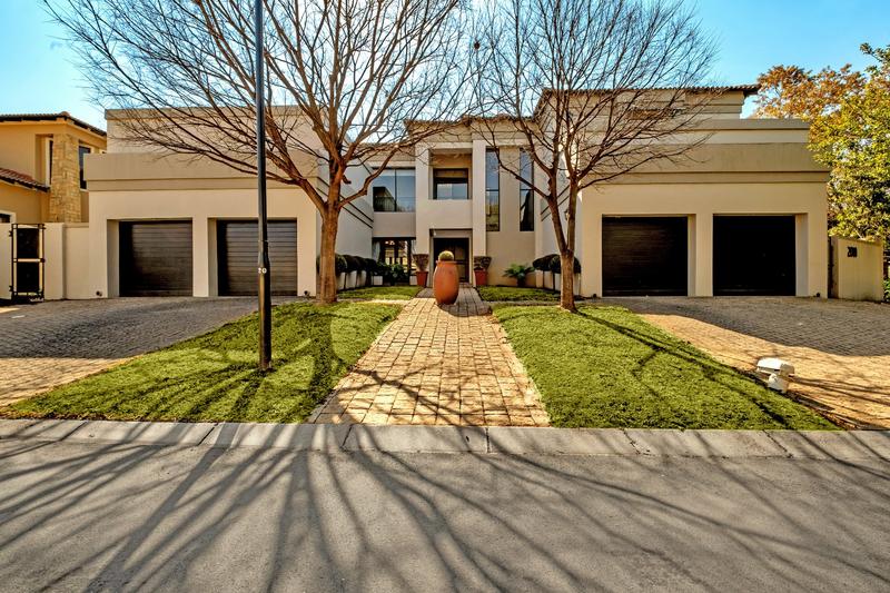 To Let 4 Bedroom Property for Rent in Dainfern Valley Gauteng