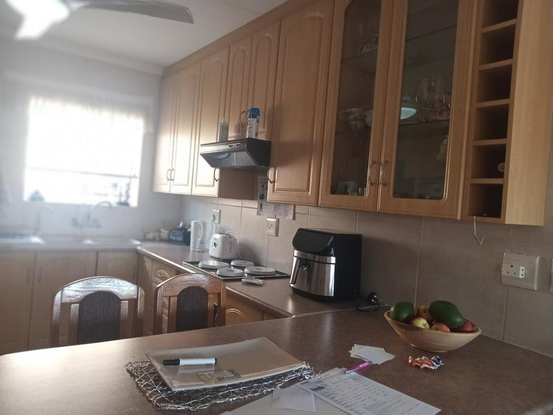 2 Bedroom Property for Sale in Eike Park Gauteng