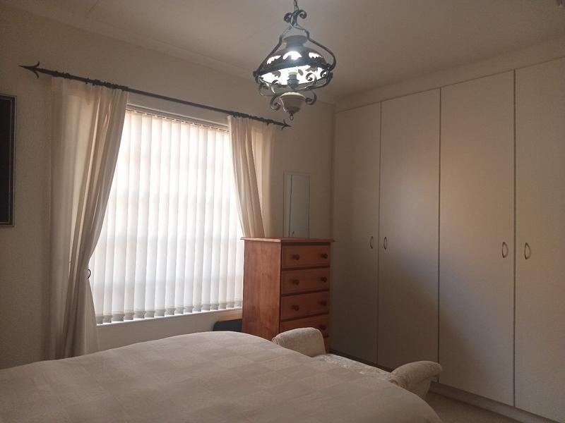 2 Bedroom Property for Sale in Eike Park Gauteng