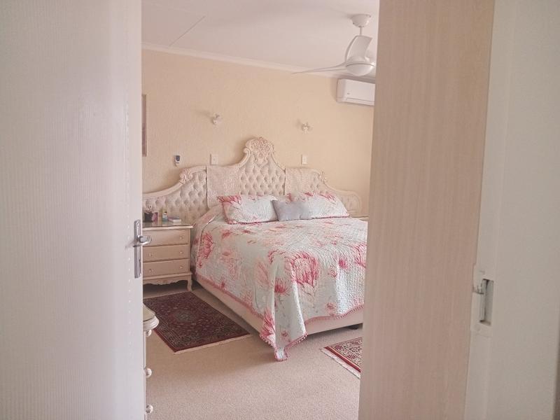 2 Bedroom Property for Sale in Eike Park Gauteng