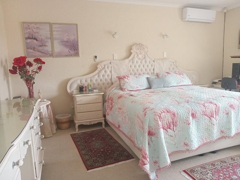 2 Bedroom Property for Sale in Eike Park Gauteng