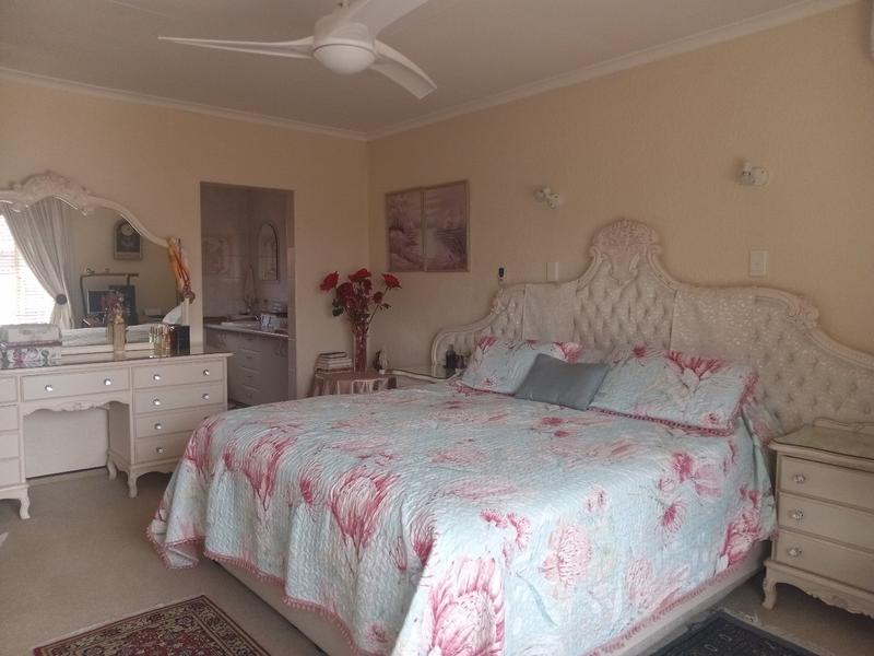 2 Bedroom Property for Sale in Eike Park Gauteng