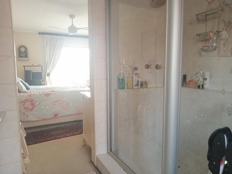 2 Bedroom Property for Sale in Eike Park Gauteng