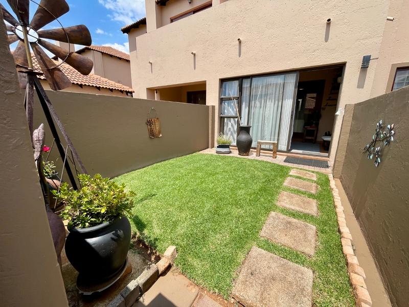 3 Bedroom Property for Sale in Noordheuwel Gauteng