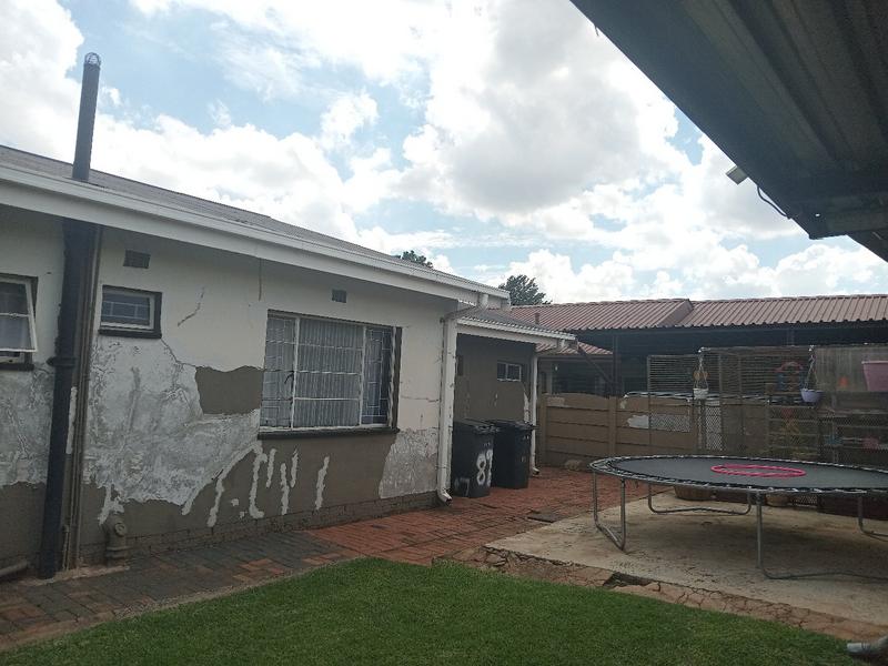 4 Bedroom Property for Sale in Randgate Gauteng