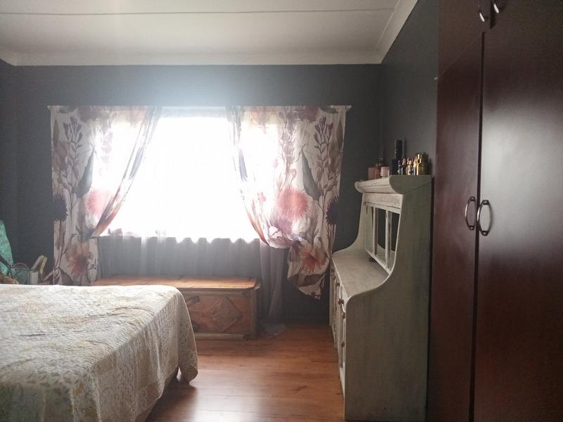 4 Bedroom Property for Sale in Randgate Gauteng