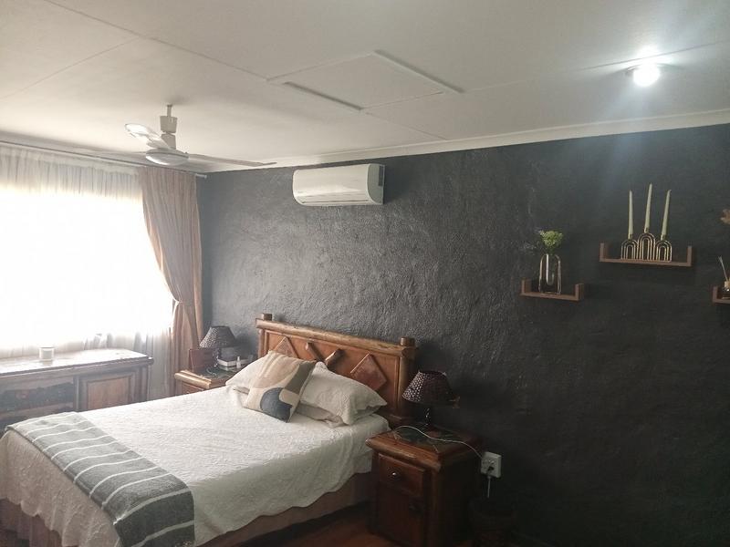 4 Bedroom Property for Sale in Randgate Gauteng