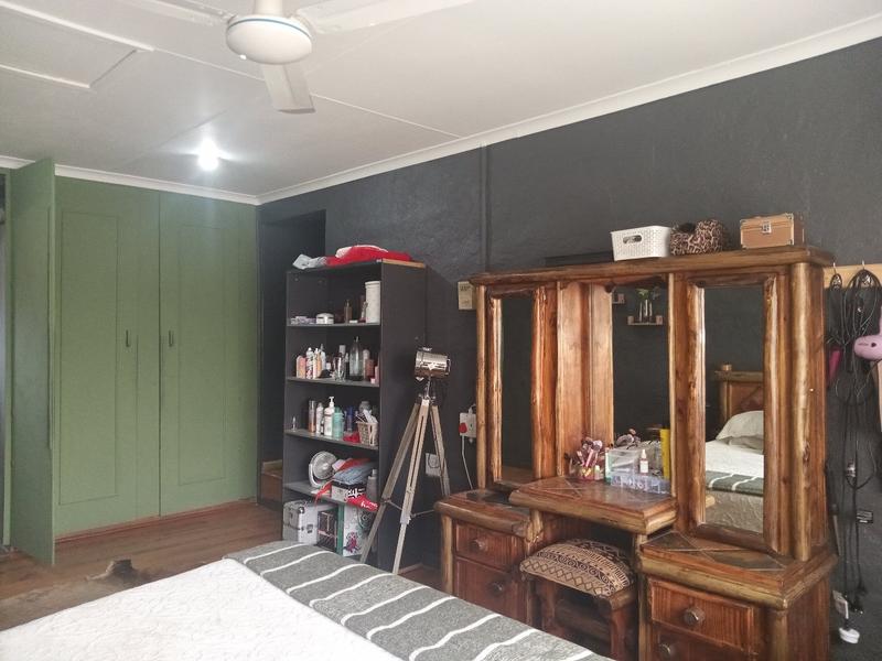 4 Bedroom Property for Sale in Randgate Gauteng