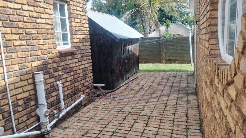 3 Bedroom Property for Sale in Randpoort Gauteng