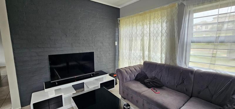 3 Bedroom Property for Sale in Lotus Gardens Gauteng