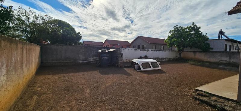 3 Bedroom Property for Sale in Lotus Gardens Gauteng