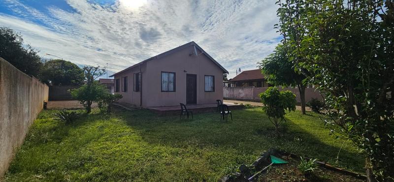 3 Bedroom Property for Sale in Lotus Gardens Gauteng