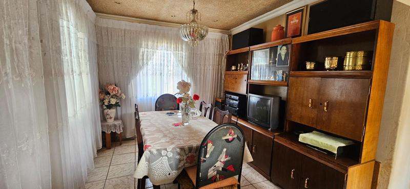 3 Bedroom Property for Sale in Lotus Gardens Gauteng