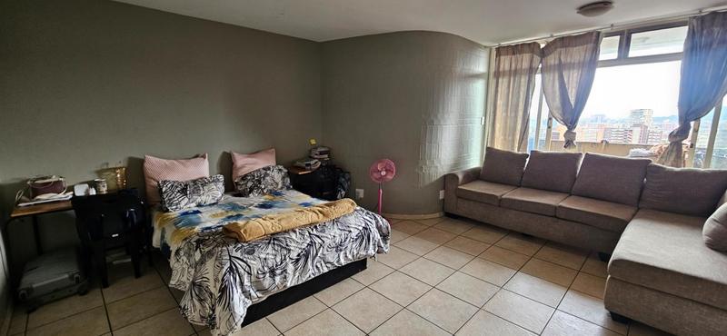 1 Bedroom Property for Sale in Sunnyside Gauteng