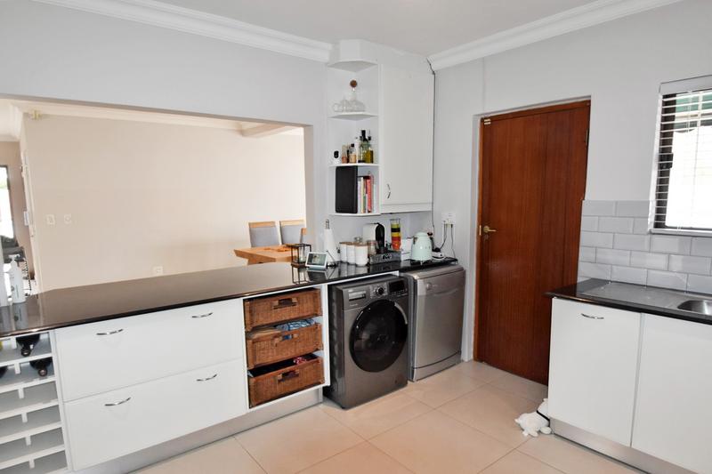 3 Bedroom Property for Sale in Sandown Gauteng