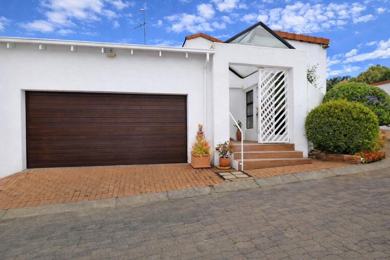 3 Bedroom Property for Sale in Sandown Gauteng