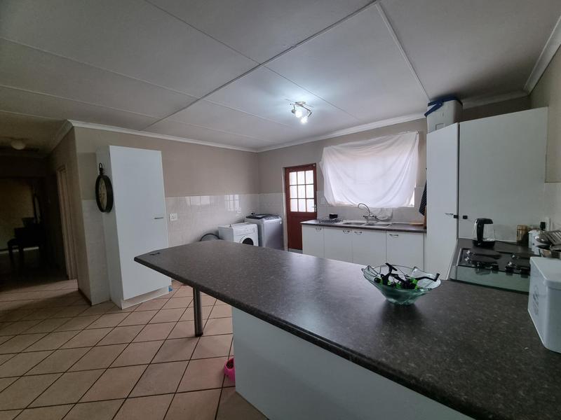 3 Bedroom Property for Sale in Ruimsig Gauteng