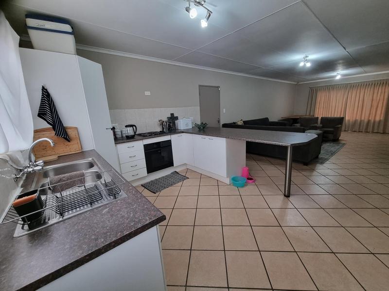 3 Bedroom Property for Sale in Ruimsig Gauteng