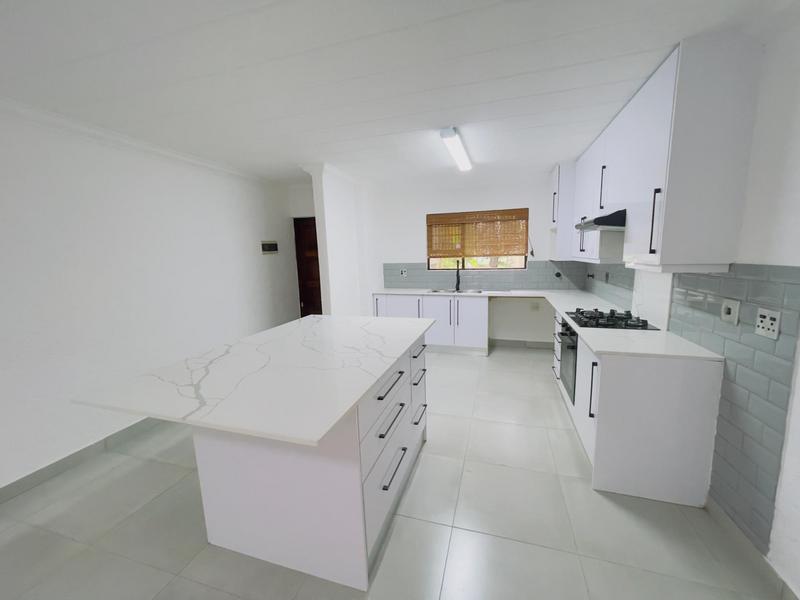 To Let 3 Bedroom Property for Rent in Morningside Gauteng