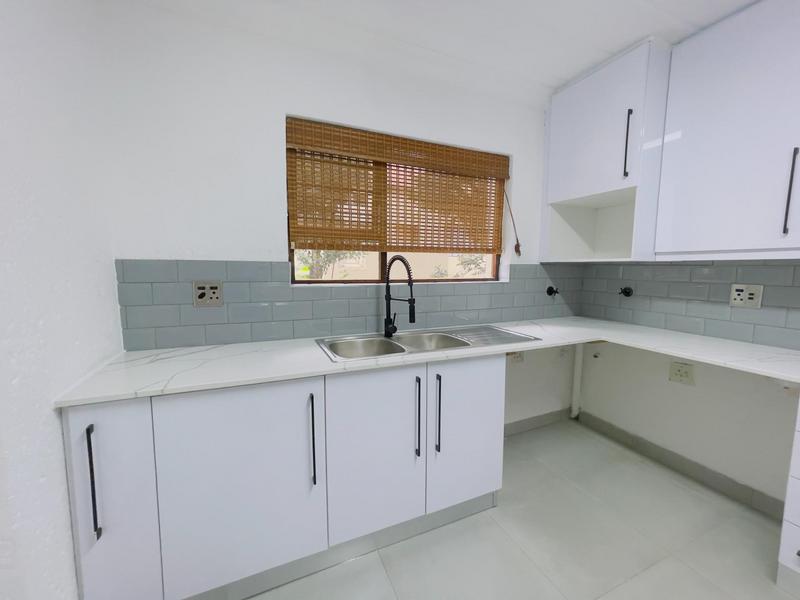 To Let 3 Bedroom Property for Rent in Morningside Gauteng